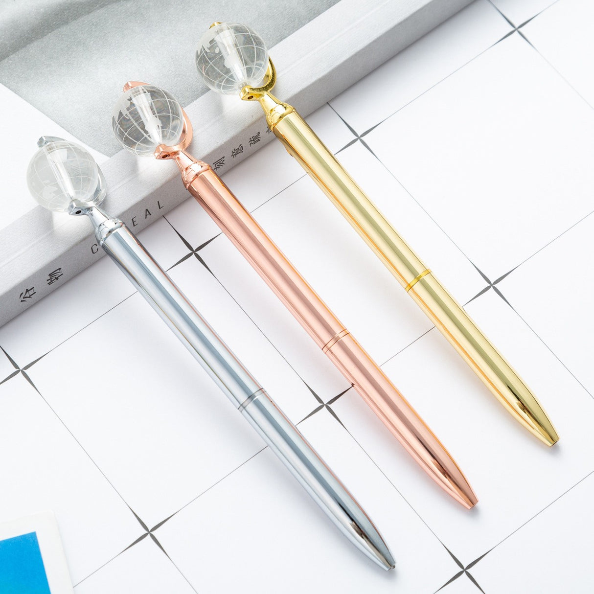 Globe Styling Pen