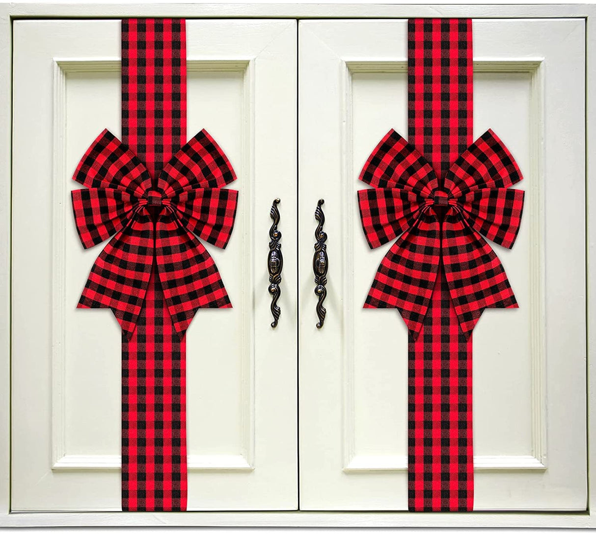 Ribbon And Bow For The Suite Door