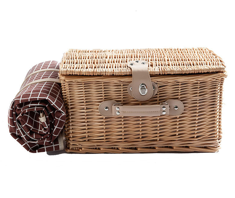 4 Persons Picnic Basket Set - By Boat